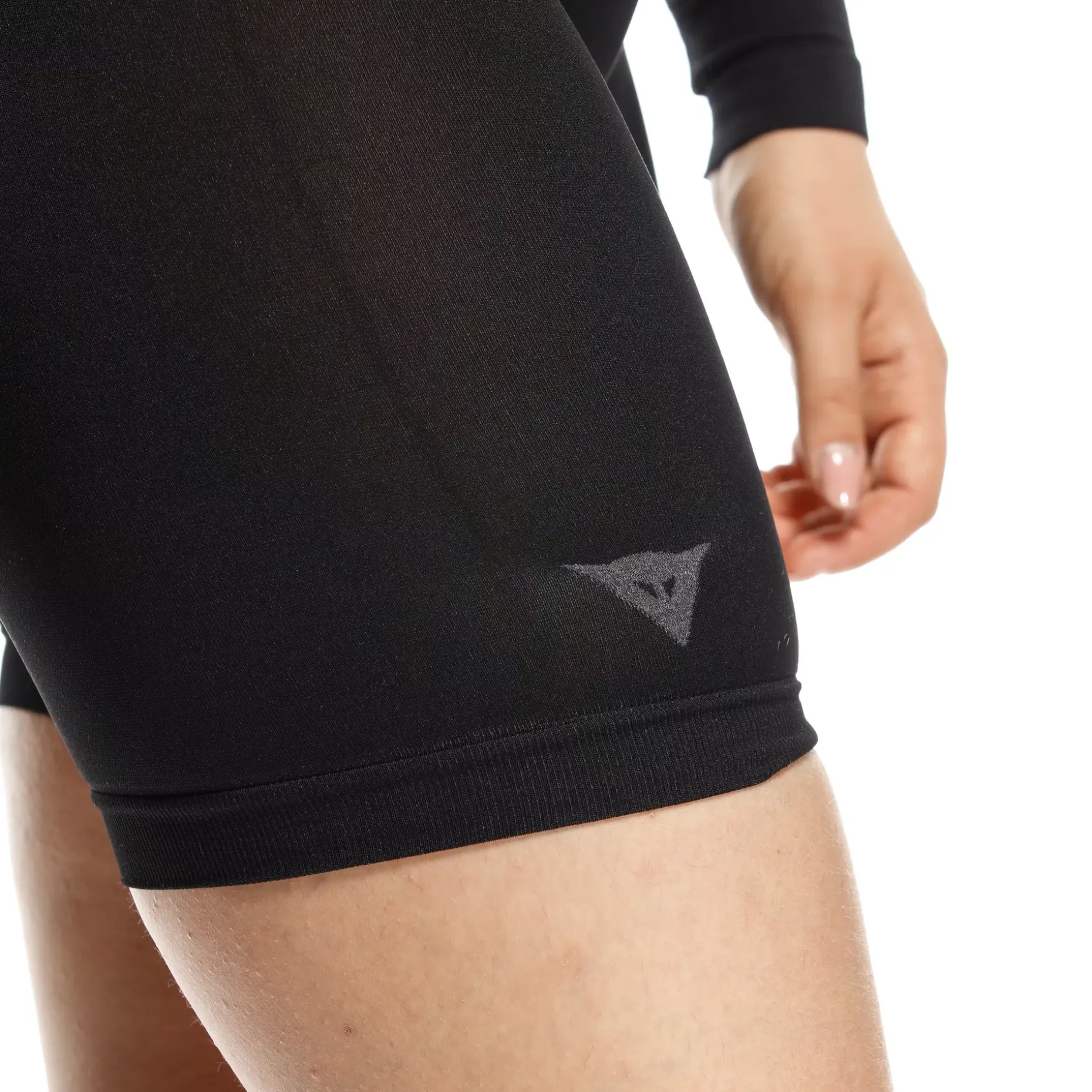 DSKIN - PANTALONCINI TECNICI BICI CON FONDELLO DONNA
