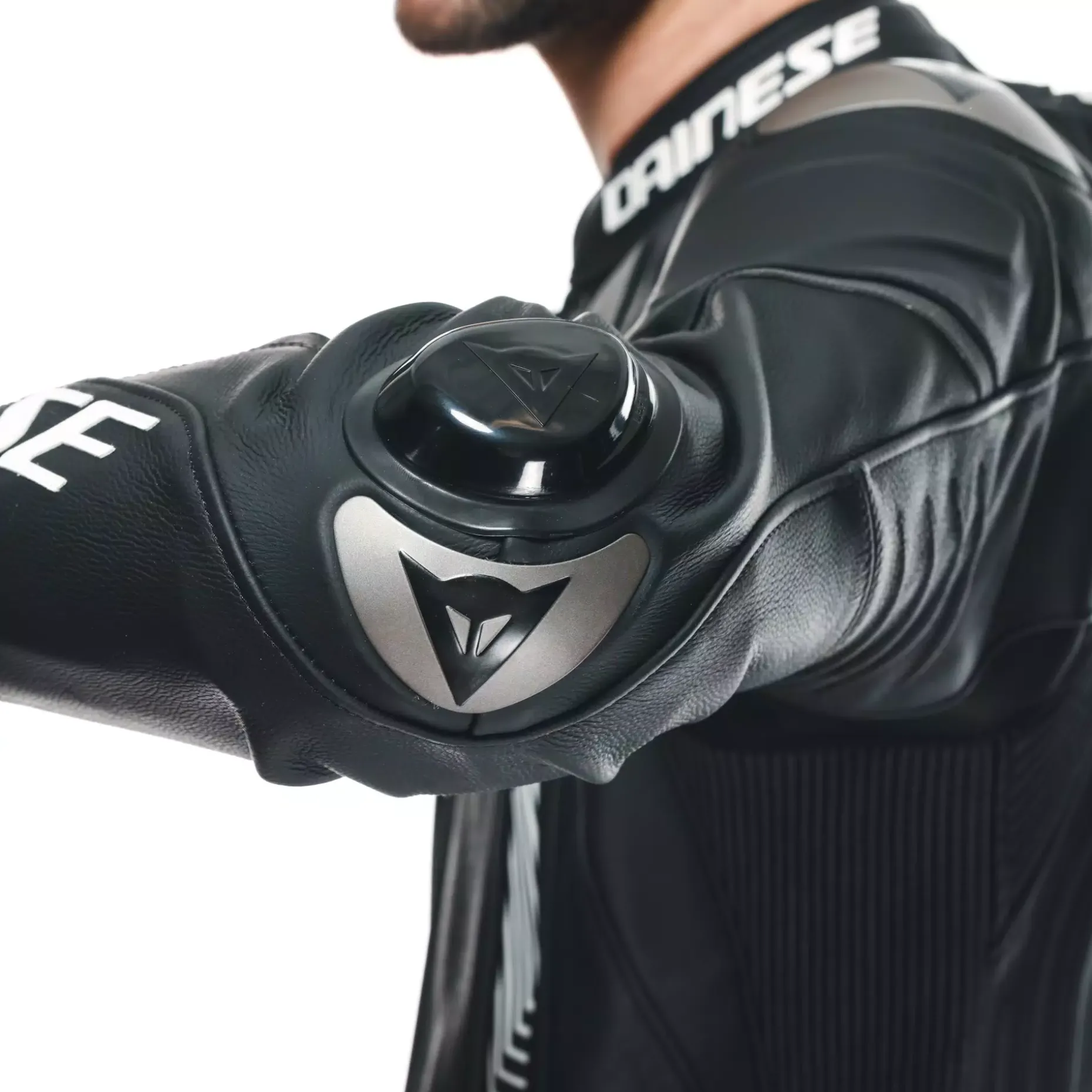 LAGUNA SECA 5 - TUTA MOTO DIVISIBILE IN PELLE PERFORATA UOMO