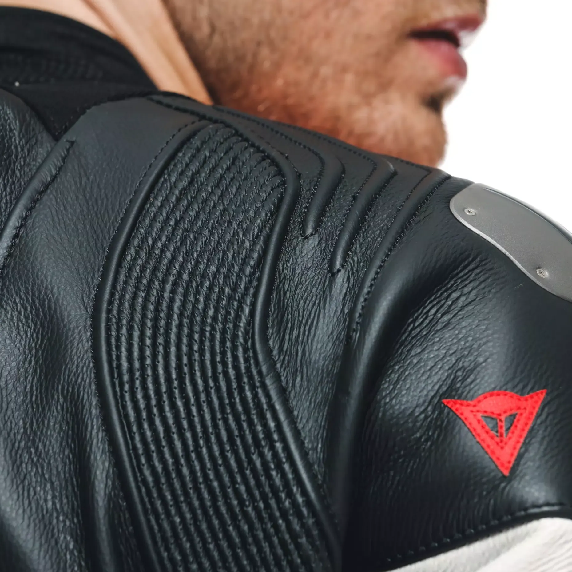 MISANO 3 D-AIR® - TUTA MOTO INTERA IN PELLE PERFORATA UOMO