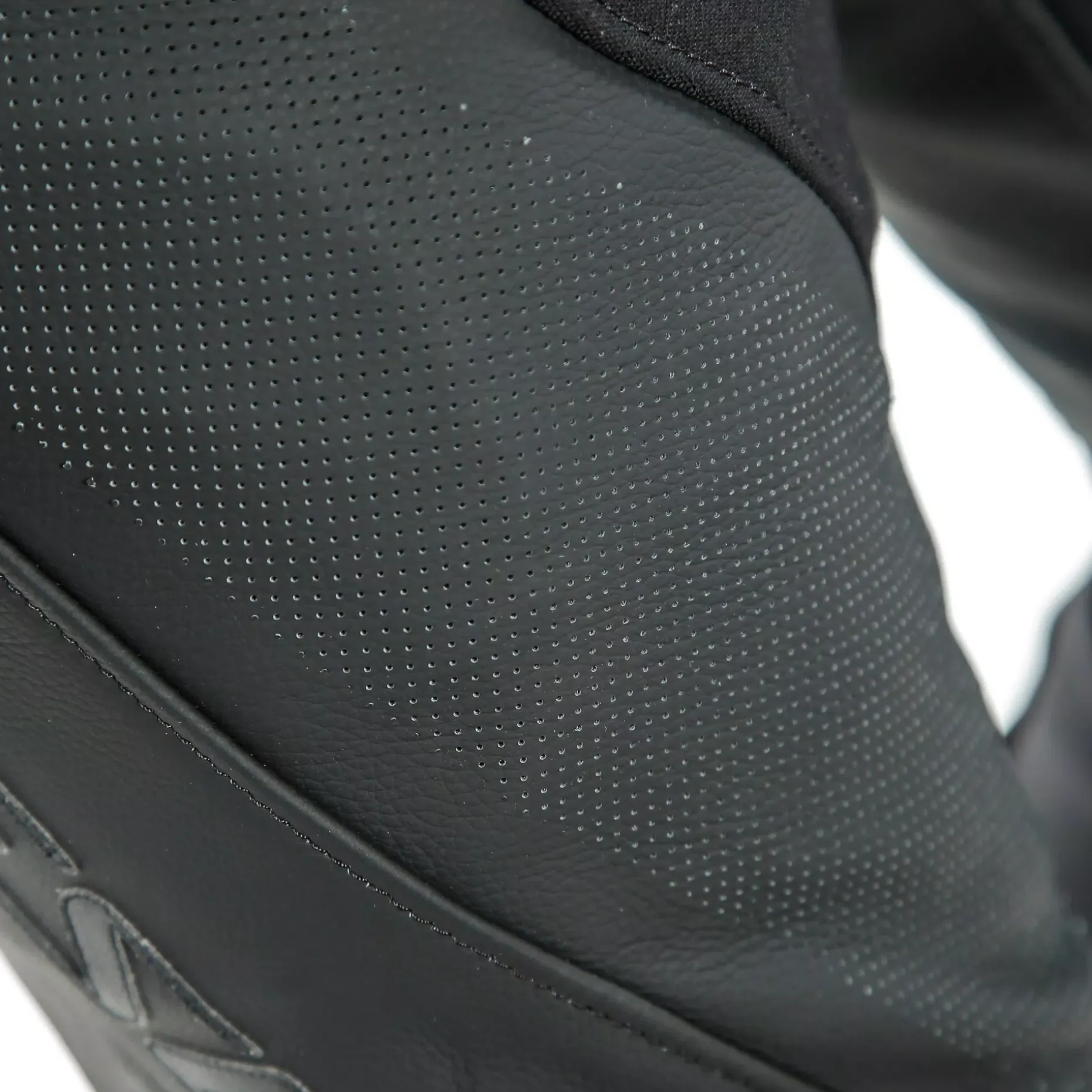 PONY 3 - PANTALONI MOTO IN PELLE PERFORATA UOMO