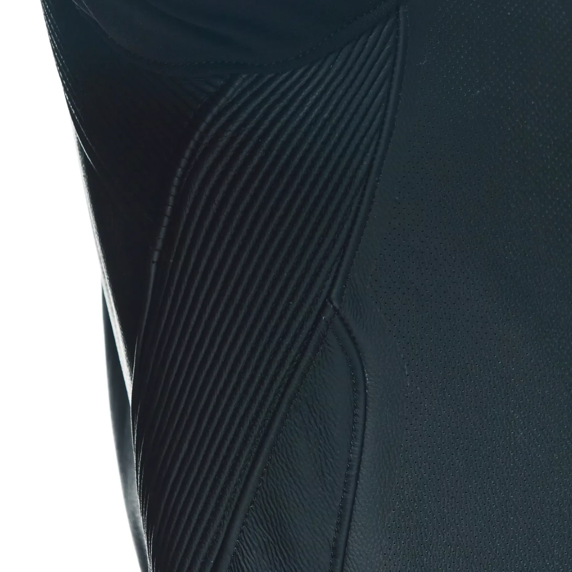TOSA - TUTA MOTO INTERA IN PELLE PERFORATA UOMO